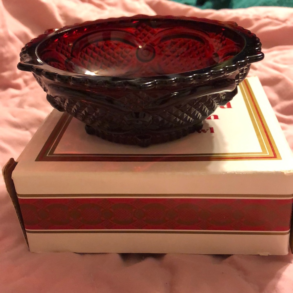 “MARK DOWN”Avon Cape Cod dessert bowl